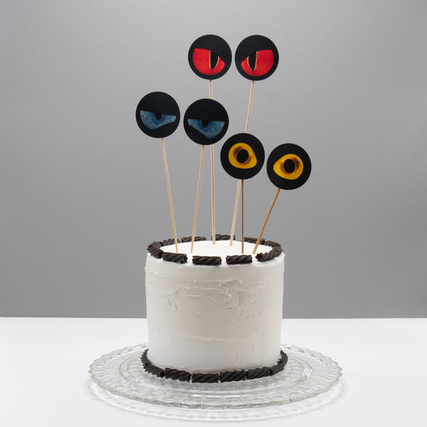 Spooky Animal Eyeball Cake Topper